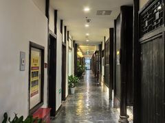 -鸭王烤鸭店(三里河店)