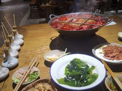 -白乐天毛肚火锅馆(南滨路店)