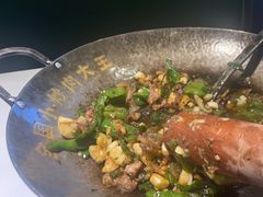 -费大厨辣椒炒肉(高铁吾悦广场店)