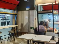 -肯德基(虹桥高铁店)