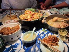 -川流不息·地道川菜·小龙虾(新松江路店)