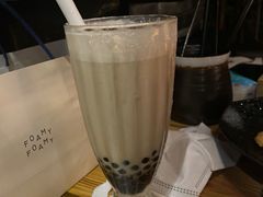 大红袍珍珠奶茶-湊湊火锅·茶憩(杭州湖滨银泰in77店)