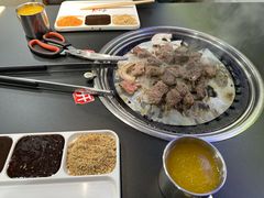 -牛味道炭火烤肉(湖前总店)