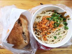 家阳赵师傅热干面-家阳赵师傅油饼包烧麦(粮道街店)