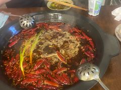 -黄潇洒老火锅(九眼桥宏济巷店)