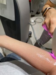 -时光海科学美肤中心