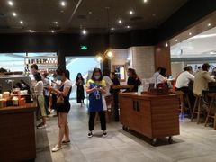 -星巴克臻选(广州高德置地秋广场店)