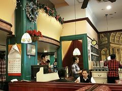 -玛格萝妮比萨屋(四平店)