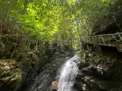 -藏龙百瀑风景区