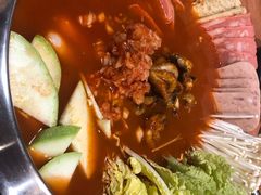 -肥肥虾庄·金牌油焖大虾(杨园滨江时代walk店)