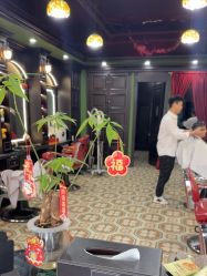 -豪帅男士理容馆