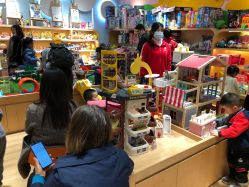 -斑马盒子共享玩具乐园(九洲天虹广场店)