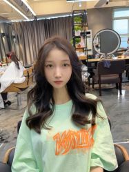 -藤野造型专业烫染接发