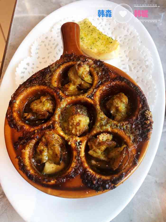 必胜客(天河城百货奥体店)-"感觉披萨的饼底没有以前的口感好,但新