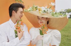 -至臻微拉婚纱摄影