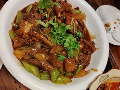 辣子鸡-私房小厨(康城路店)