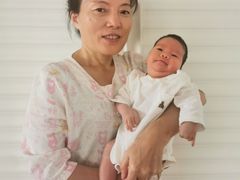 -爱的果实月嫂育婴师(世纪东方店)