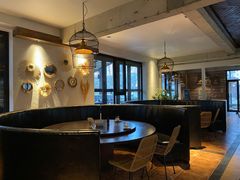大堂-Local泰莲庭(虹鳟鱼店)