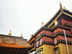 -噶丹松赞林寺