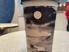 -喜茶(北京华贸购物中心店)