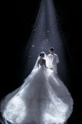 -挪娅婚纱摄影皇家会所