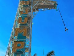 -巨鹏飞梦幻海岸