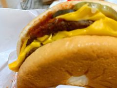 双层吉士-麦当劳(新华路步步高店)