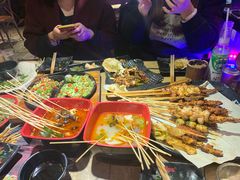 -何师烧烤·香辣蟹·川菜·30年老品牌(太古里旗舰店)
