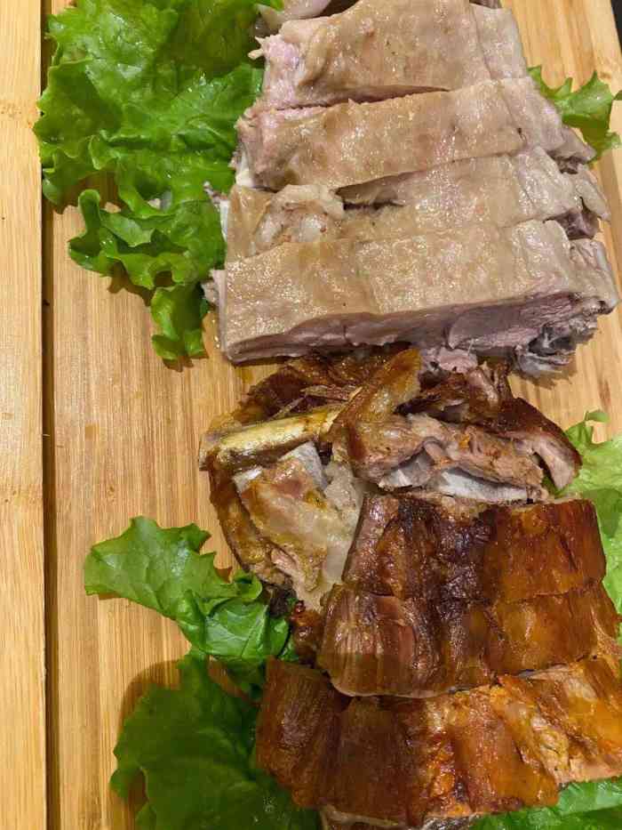 阿西娅羊羔肉(大沙坪店)-"去大西北吃了第1顿饭.首先这个交通特别方.