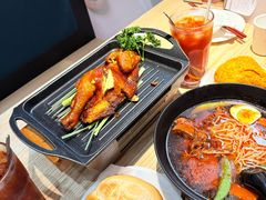 -滋味满屋美食坊(上海街店)