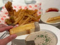 -春树下·树屋花房西餐厅(罍街AS1980店)