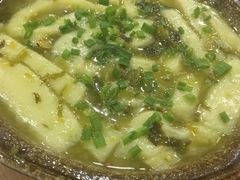 -石磨豆花家常菜·牦牛排土火锅
