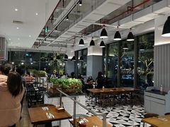 -昆山琶拉帝诗酒店·河畔咖啡厅Riverside Cafe