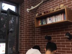 -新华书店(永安路店)
