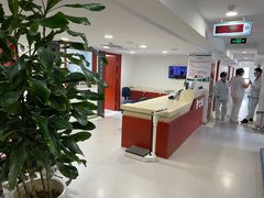 -大连何氏眼科医院