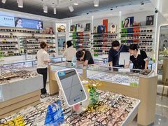 -健龙森俱乐部·游泳·健身·羽毛球综合体育馆