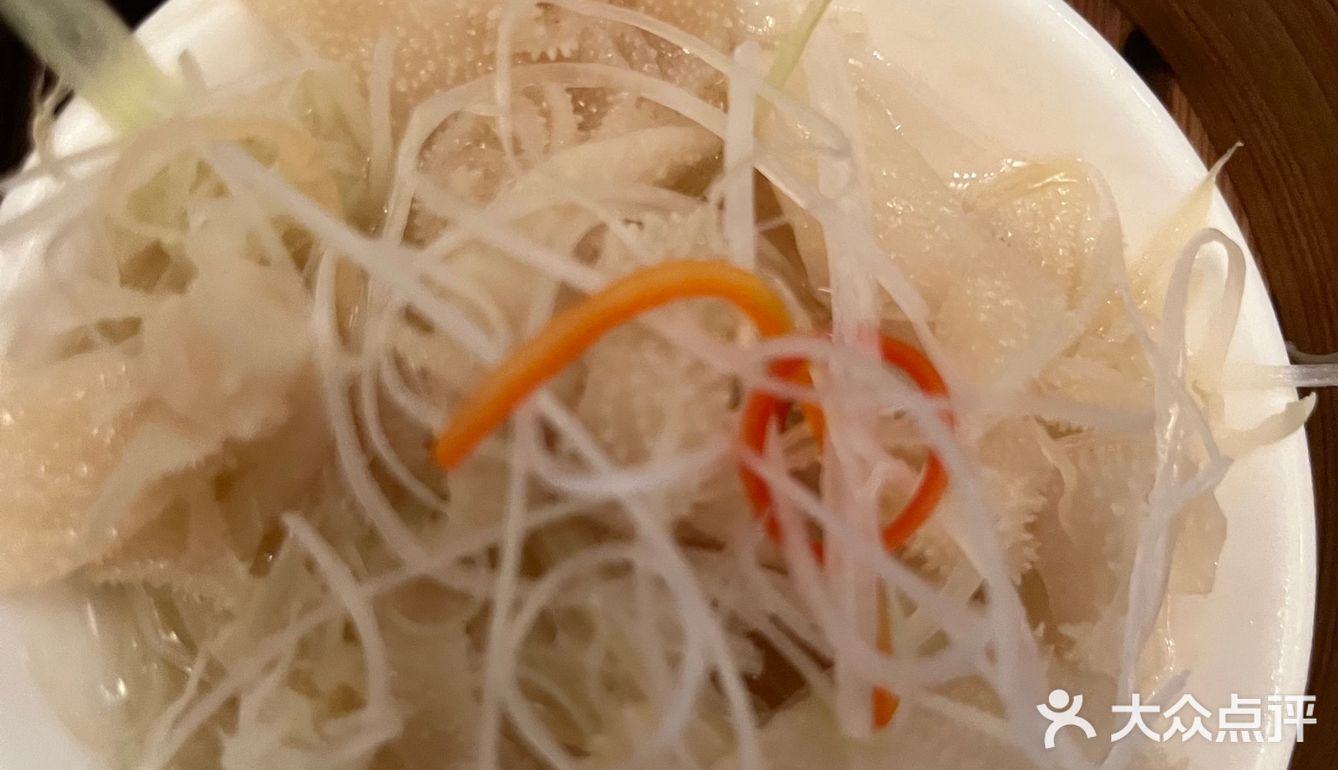 還要提醒服務人員我們有訂的是沙發座