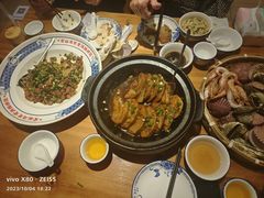 -旺角小渔村·海肠捞饭开创者(环山路店)