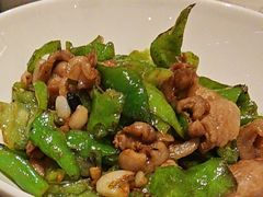 -鱼鲜饭香·招牌汽锅剁椒鱼头王