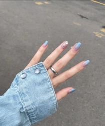-悦指间美甲美睫