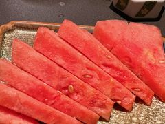 -铭牛烧肉·和牛海鲜自助(高新月牙湖店)