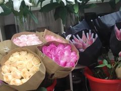 -亭亭鲜花店(中山北路店)