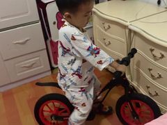 -八爪矩阵极限运动馆·儿童平衡车·感统训练(南海子公园校区)