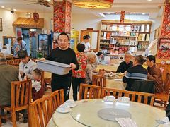 -鹤乡东北菜(崮山路店)