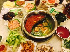 -朱氏胖子烂火锅(洪崖洞店)