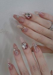 -斯馨·健康美甲美睫