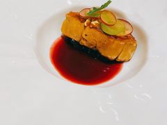 露杰鹅肝配莲雾-福楼法餐厅FLO