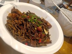 -邻家小馆(银都店)
