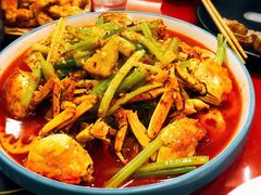 啤酒大闸蟹-沪小胖小龙虾(淮海中路旗舰店)