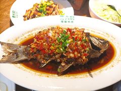 -费大厨辣椒炒肉(万家丽一店)